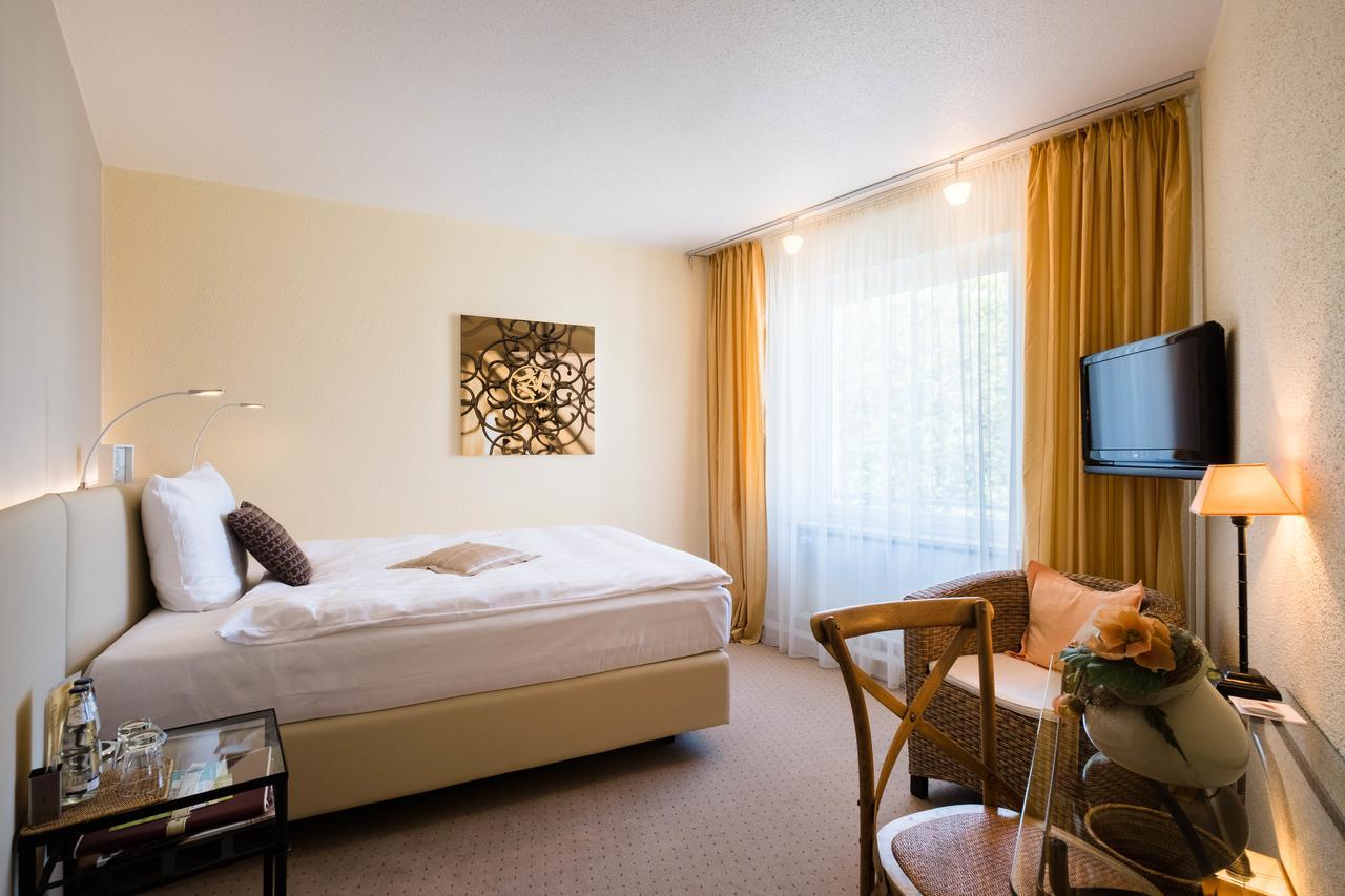 Hotel Zur Muehle Paderborn Dış mekan fotoğraf